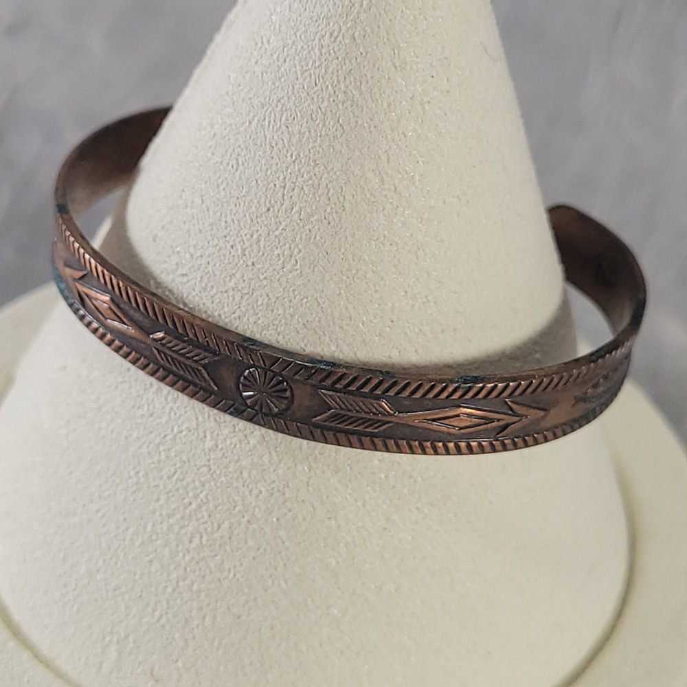 Solid Copper Cuff Bracelet Unisex Stamped Southwestern Arrow Vintage Jewelry